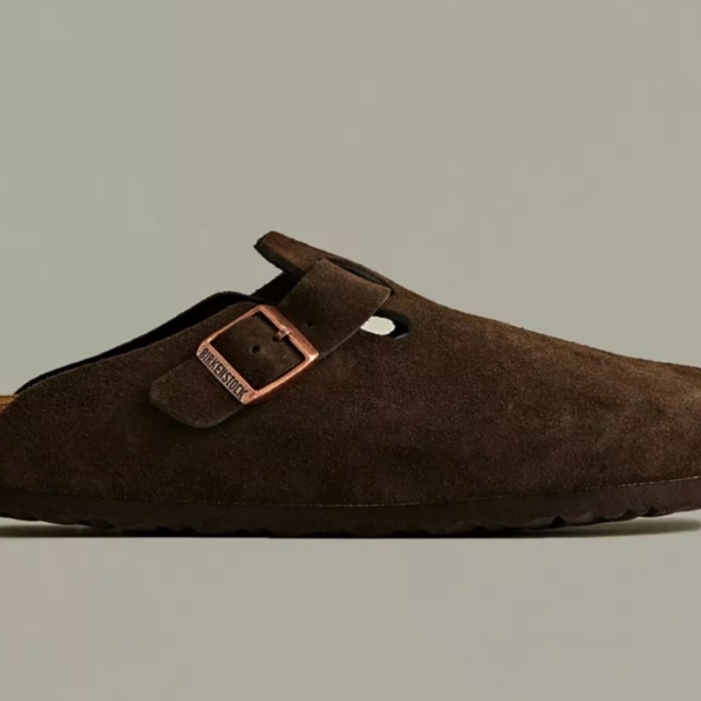 Birkenstock Boston Soft Footbed Clog in Dark Brown size 38 7-7.5
